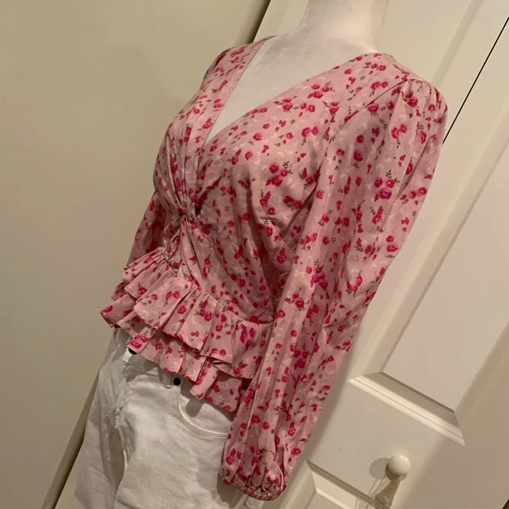 Majorelle Chrissa Top In Mauve Ditsy - Picture 4 of 6